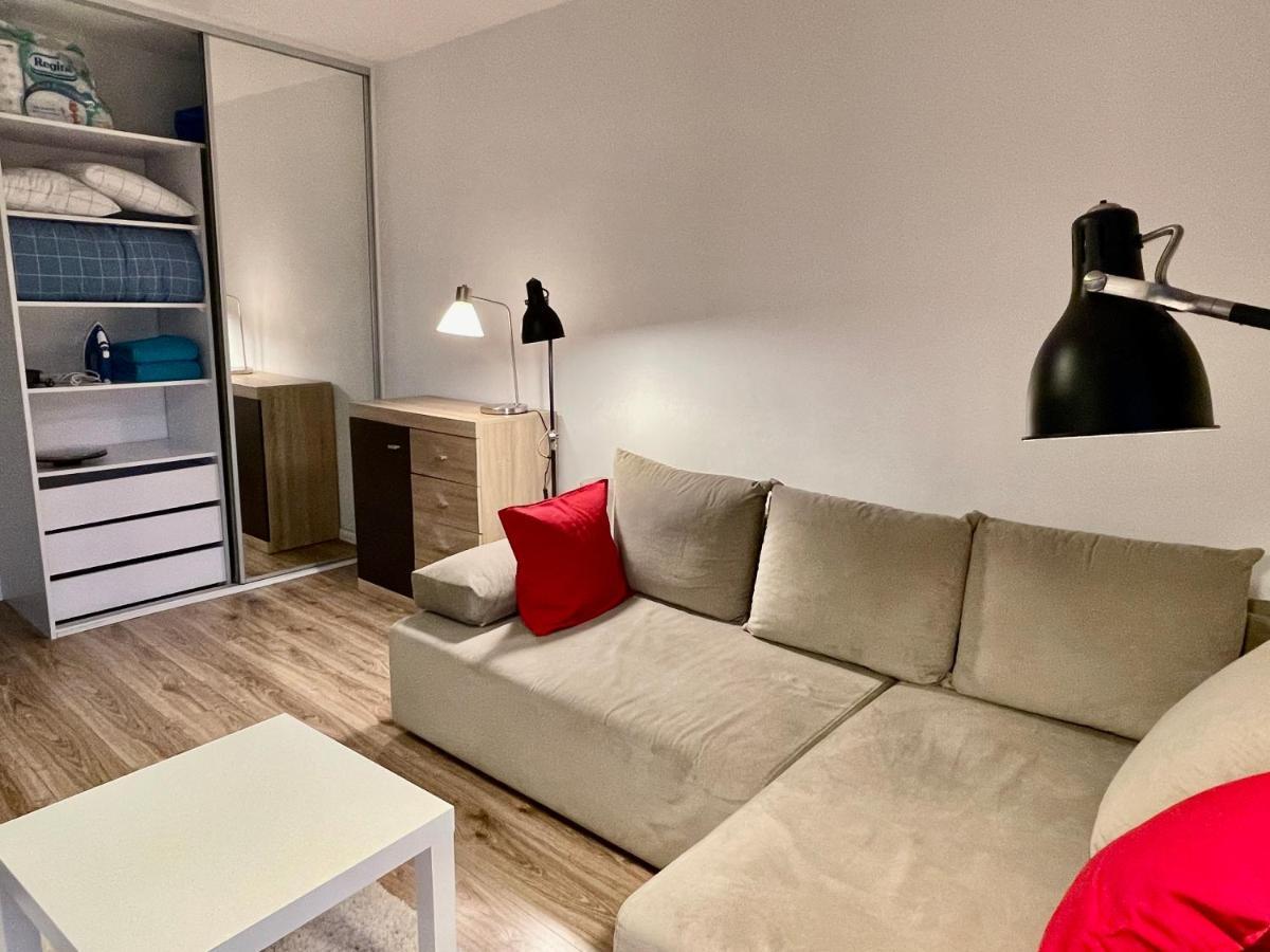 Holiday Metro Fast Wifi Tv'70 Netflix Hbo Appletv Βαρσοβία Εξωτερικό φωτογραφία