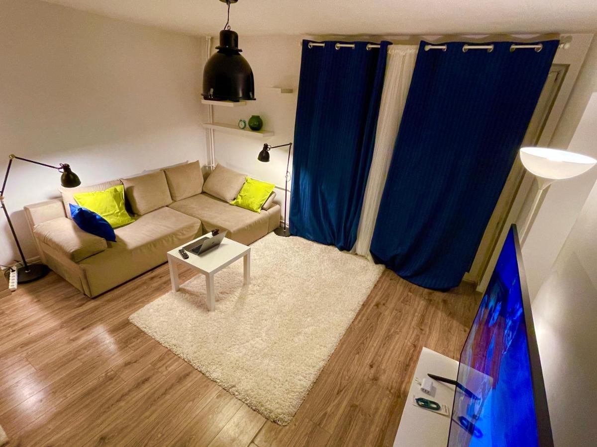 Holiday Metro Fast Wifi Tv'70 Netflix Hbo Appletv Βαρσοβία Εξωτερικό φωτογραφία