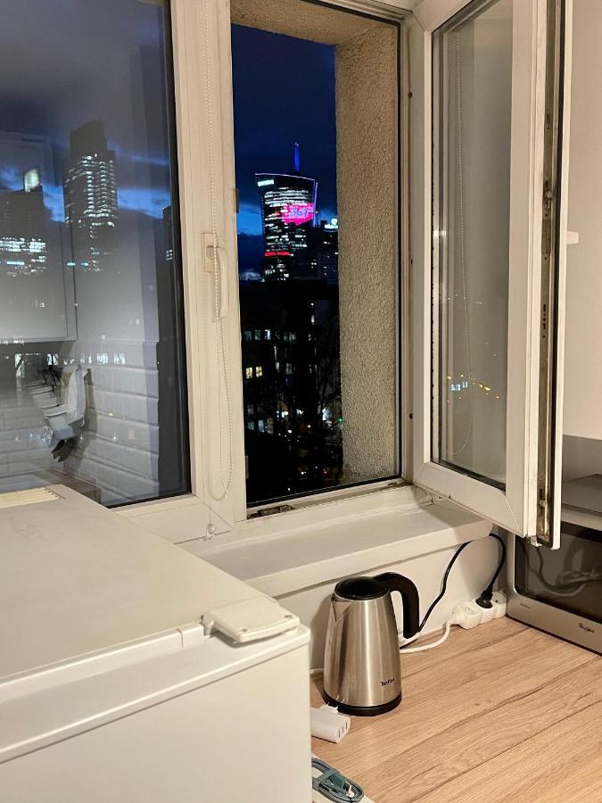 Holiday Metro Fast Wifi Tv'70 Netflix Hbo Appletv Βαρσοβία Εξωτερικό φωτογραφία